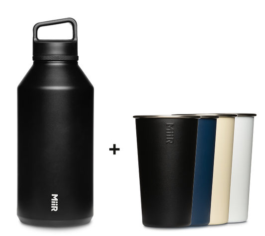 64oz-wm-bottle-4x-pint-cups-x5 64oz-bundle-04.png