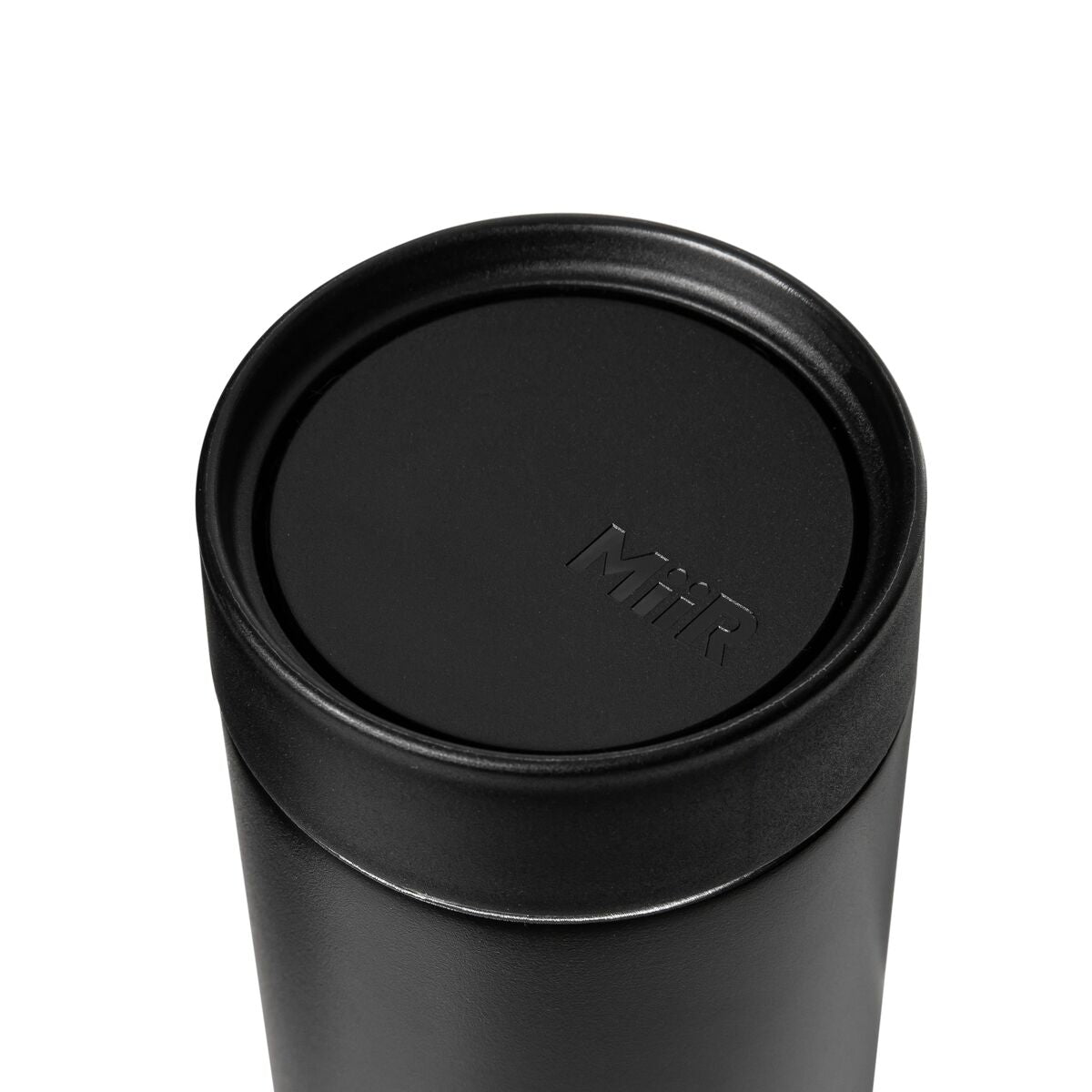 360-lid-s8 WebPDP-360_Lid_Black_X2Studio__3602PNWM002_Closeup_Closed.jpg
