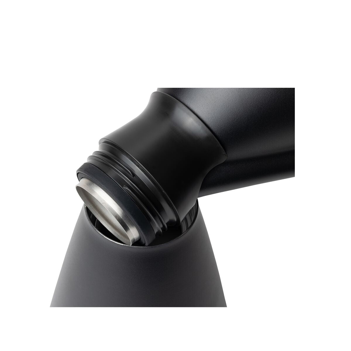 new-standard-carafe-b1 WebPDP-Carafe_Black_Studio_0722_45_Deg_Top_Staged__CAR1SVOS002.jpg