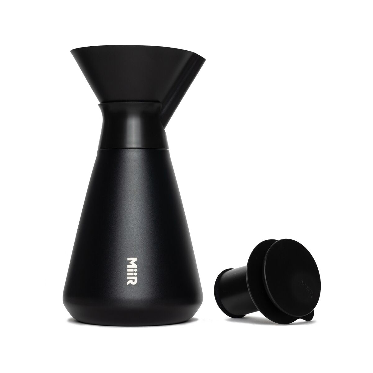 new-standard-carafe-b1 WebPDP-Carafe_Black_Studio_0722_Front_Lid_Staged__CAR1SVOS002.jpg