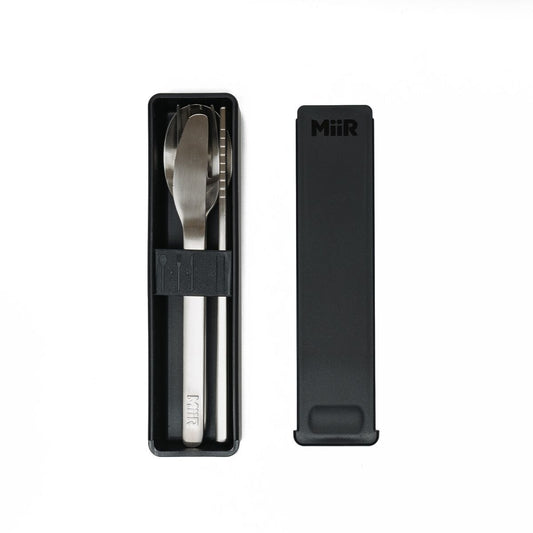essential-utensil-set-t3 WebPDP-Essential_Utensil_Set__Studio_0323_Above_UTL1SNOS002.jpg