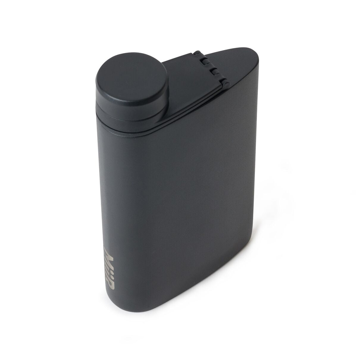 father-s-day-2026-flask-r8 WebPDP-Flask_Black_Studio_1022_45Deg_Closed__FLK1SSOS002.jpg